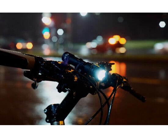 Armytek Prime C2 Pro USB Warmlicht Zaklamp