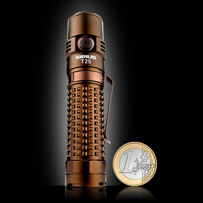 Lampe de poche LED rechargeable Sirius T25 2500 lm Coyote Brown Mactronic THH0172