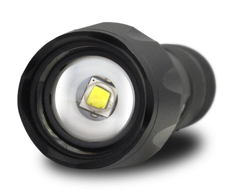 Lampe de poche à LED everActive FL-600+